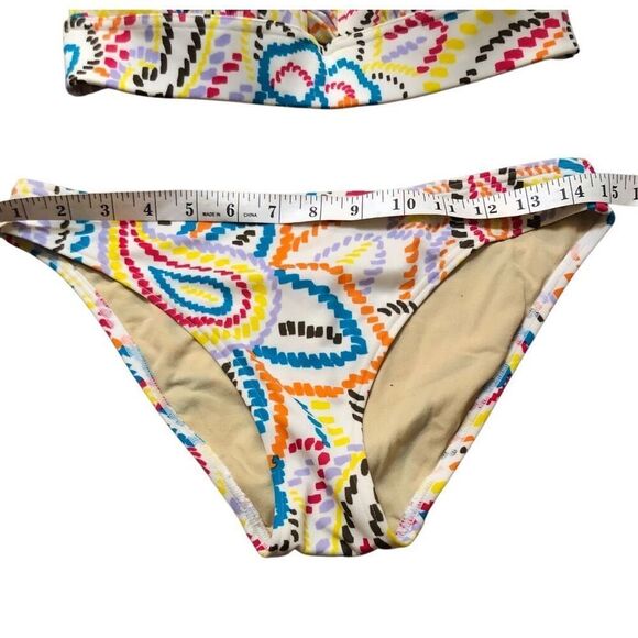 VS Victoria’s Secret Bikini Set Top Triangle Halter Floral Paisley white backgro - Picture 5 of 13